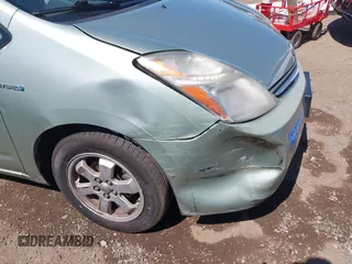 2008 Toyota Prius with VIN JTDKB20UX87740479, listed as a IAAI auction lot 42228331 with 186,095 mi miles and . Bid and sale history available at DreamBid. Image 6.