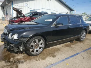 2007 Bentley Flying Spur z VIN SCBBR93WX7C047888, wystawiony jako Copart lot #55321705 z przebiegiem 68 774 mil mil oraz Szkoda całkowita • Salvage title. Historia ofert i sprzedaży dostępna na DreamBid. Obrazek 1.