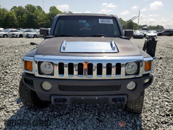 2006 Hummer H3 z VIN 5GTDN136268116179, wystawiony jako Copart lot #60553685 z przebiegiem 277 171 mil mil oraz Czysty tytuł • Clean title. Historia ofert i sprzedaży dostępna na DreamBid. Obrazek 5.