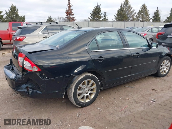 2008 Mercury Milan with VIN 3MEHM07Z68R656466, listed as a IAAI auction lot 41107064 with 217,619 mi miles. Bid and sale history available at carsss.com. Image 4.