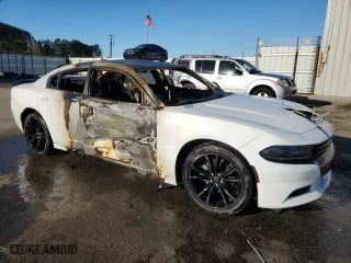 2016 Dodge Charger SXT with VIN 2C3CDXHG3GH139092, listed as a Copart auction lot 86247244 with 0 mi miles and Non Repairable. Bid and sale history available at carsss.com. Image 4.