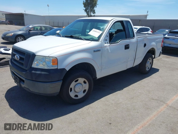 2007 Ford F-150 XL with VIN 1FTRF122X7KD26087, listed as a IAAI auction lot 42685234 with 136,061 mi miles and . Bid and sale history available at DreamBid. Image 18.
