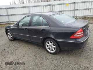 2002 Mercedes-Benz C 230/260/280/320 with VIN WDBRF64J52F288883, listed as a Copart auction lot 45947145 with 143,297 mi miles and Clean Title. Bid and sale history available at DreamBid. Image 2.