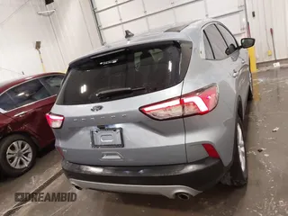 2022 Ford Escape SE с VIN 1FMCU0G64NUB71518, выставлен на аукционе IAAI как лот 42196475 с пробегом 9 389 миль миль и . История ставок и продаж доступна на DreamBid. Изображение 16.