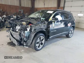 2020 Jeep Compass Limited with VIN 3C4NJDCB5LT235556, listed as a IAAI auction lot 40878726 with 30,590 mi miles and . Bid and sale history available at carsss.com. Image 21.