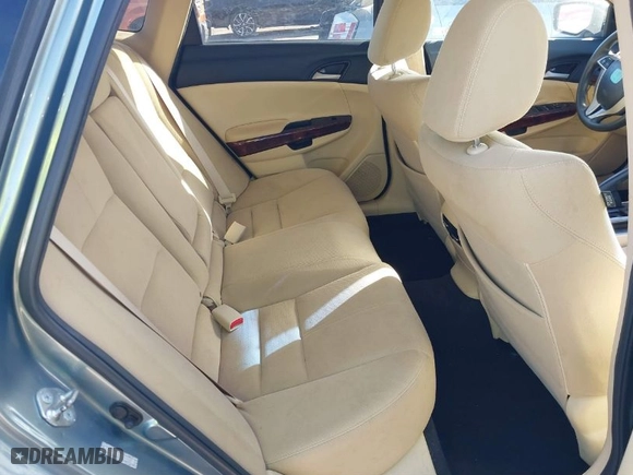 2010 Honda Accord Crosstour EX with VIN 5J6TF1H32AL009681, listed as a IAAI auction lot 41244344 with 195,776 mi miles. Bid and sale history available at carsss.com. Image 8.