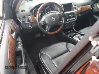 2012 Mercedes-Benz M 350 with VIN 4JGDA5HB8CA033002, listed as a Copart auction lot 61360585 with 105,493 mi miles and Salvage title. Bid and sale history available at DreamBid. Image 8.