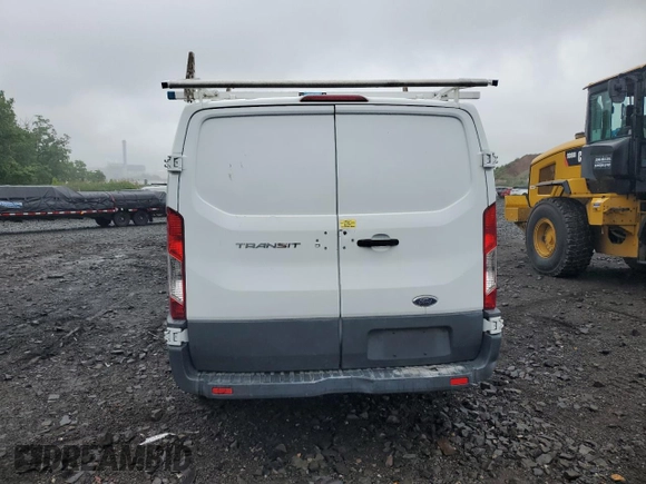 2015 Ford Transit Cargo z VIN 1FTNR1ZM1FKB31104, wystawiony jako Copart lot #60669835 z przebiegiem 64 623 mil mil oraz Czysty tytuł • Clean title. Historia ofert i sprzedaży dostępna na DreamBid. Obrazek 6.