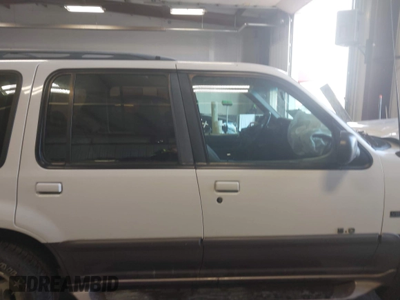 1997 Mercury Mountaineer with VIN 4M2DU55P6VUJ41951, listed as a IAAI auction lot 42260936 with 151,667 mi miles and . Bid and sale history available at DreamBid. Image 13.