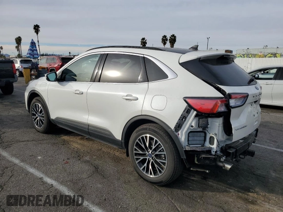 2022 Ford Escape Titanium Plug-In Hybrid с VIN 1FMCU0LZ8NUB45858, выставлен на аукционе Copart как лот 84727544 с пробегом 8 612 миль миль и Списание • Salvage title. История ставок и продаж доступна на DreamBid. Изображение 2.