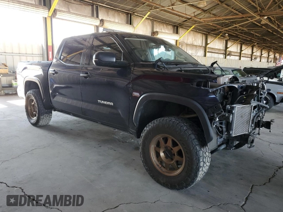 2022 Toyota Tundra SR5 with VIN 5TFLA5DB3NX028618, listed as a Copart auction lot 61807005 with 9,797 mi miles and Salvage title. Bid and sale history available at DreamBid. Image 4.