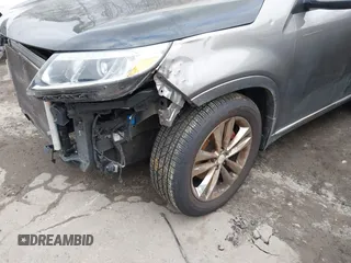 2015 Kia Sorento SX with VIN 5XYKW4A74FG603479, listed as a IAAI auction lot 41515797 with 151,496 mi miles. Bid and sale history available at carsss.com. Image 17.