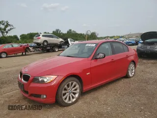 2011 BMW 3 Series 328i xDrive z VIN WBAPK7C52BA971388, wystawiony jako Copart lot #58974815 z przebiegiem 272 737 mil mil oraz Czysty tytuł • Clean title. Historia ofert i sprzedaży dostępna na DreamBid. Obrazek 1.