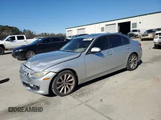 2013 BMW 3 Series 328i with VIN WBA3A5G54DNP26183, listed as a Copart auction lot 88956315 with 200,819 mi miles and Salvage Title. Bid and sale history available at carsss.com. Image 1.