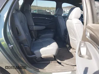 2022 Buick Enclave Essence with VIN 5GAERBKW3NJ142564, listed as a IAAI auction lot 41807997 with 72,998 mi miles. Bid and sale history available at carsss.com. Image 8.