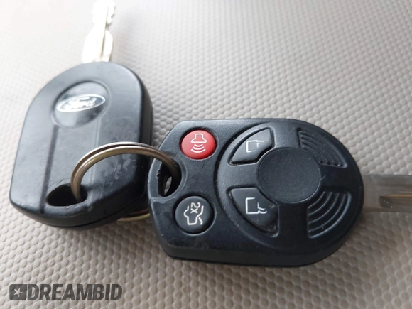 2008 Ford Escape Hybrid with VIN 1FMCU59H88KC30923, listed as a IAAI auction lot 42440706 with 98,635 mi miles and . Bid and sale history available at DreamBid. Image 11.