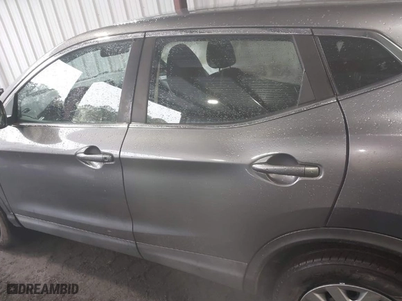 2018 Nissan Rogue Sport SV with VIN JN1BJ1CP9JW150890, listed as a IAAI auction lot 41561779 with NaN miles. Bid and sale history available at carsss.com. Image 14.