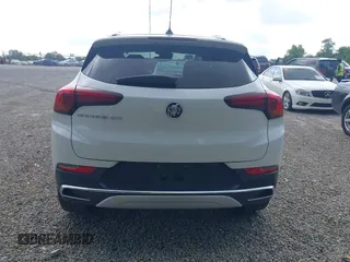 2021 Buick Encore GX Essence с VIN KL4MMFSL7MB171106, выставлен на аукционе IAAI как лот 42634028 с пробегом 44 478 миль миль и . История ставок и продаж доступна на DreamBid. Изображение 17.