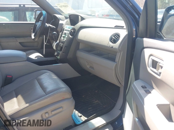 2010 Honda Pilot Touring with VIN 5FNYF3H84AB022700, listed as a IAAI auction lot 41689783 with 170,972 mi miles and . Bid and sale history available at DreamBid. Image 5.