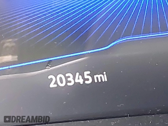 2024 Volkswagen Jetta Sport z VIN 3VWBM7BU8RM013253, wystawiony jako IAAI lot #42073239 z przebiegiem 20 345 mil mil oraz . Historia ofert i sprzedaży dostępna na DreamBid. Obrazek 15.