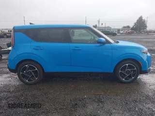 2023 Kia Soul EX with VIN KNDJ33AU3P7202606, listed as a IAAI auction lot 41637551 with 40,677 mi miles. Bid and sale history available at carsss.com. Image 13.
