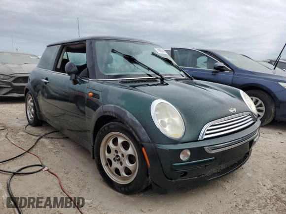 2003 MINI Hardtop with VIN WMWRC33443TC44252, listed as a Copart auction lot 74892414 with Not provided miles and Non repairable. Bid and sale history available at DreamBid. Image 4.