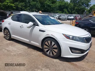 2012 Kia Optima SX z VIN 5XXGR4A68CG002791, wystawiony jako IAAI lot #42531924 z przebiegiem 180 153 mil mil oraz . Historia ofert i sprzedaży dostępna na DreamBid. Obrazek 1.