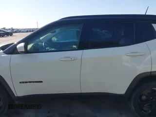 2018 Jeep Compass Latitude with VIN 3C4NJCBB3JT407981, listed as a IAAI auction lot 41998122 with 82,220 mi miles and . Bid and sale history available at DreamBid. Image 14.