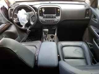 2021 GMC Canyon 2WD Elevation with VIN 1GTG5CENXM1184367, listed as a Copart auction lot 71882084 with 0 mi miles and Salvage Title. Bid and sale history available at carsss.com. Image 8.