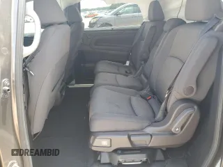 2019 Honda Odyssey EX z VIN 5FNRL6H56KB027113, wystawiony jako Copart lot #64386375 z przebiegiem 101 346 mil mil oraz Nie do naprawy • Non repairable. Historia ofert i sprzedaży dostępna na DreamBid. Obrazek 11.