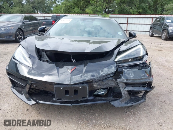 2025 Chevrolet Corvette 3LT with VIN 1G1YC3D47S5106663, listed as a IAAI auction lot 42137423 with 2,792 mi miles. Bid and sale history available at carsss.com. Image 12.