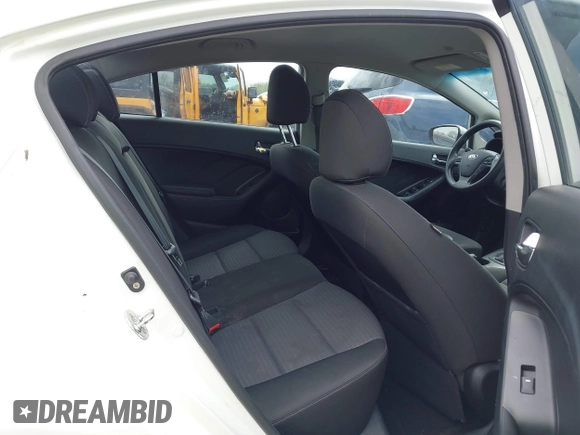 2015 Kia Forte LX with VIN KNAFX4A69F5421840, listed as a IAAI auction lot 42019236 with 147,847 mi miles. Bid and sale history available at carsss.com. Image 8.