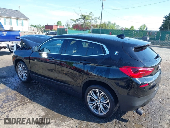 2018 BMW X2 sDrive28i z VIN WBXYJ3C34JEJ84230, wystawiony jako IAAI lot #42146469 z przebiegiem 53 369 mil mil oraz . Historia ofert i sprzedaży dostępna na DreamBid. Obrazek 3.