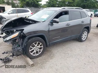 2016 Jeep Cherokee Altitude z VIN 1C4PJMCB6GW367931, wystawiony jako IAAI lot #42482796 z przebiegiem 87 178 mil mil oraz . Historia ofert i sprzedaży dostępna na DreamBid. Obrazek 18.