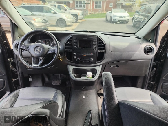 2018 Mercedes-Benz Metris Passenger with VIN WD4PG2EE3J3414745, listed as a Copart auction lot 54198235 with 159,046 mi miles and Clean title. Bid and sale history available at DreamBid. Image 9.