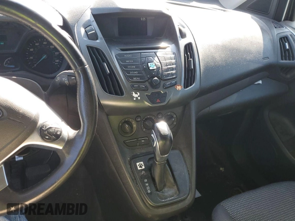 2017 Ford Transit Connect XL z VIN NM0LS7E74H1337036, wystawiony jako IAAI lot #42413444 z przebiegiem 101 759 mil mil oraz . Historia ofert i sprzedaży dostępna na DreamBid. Obrazek 13.