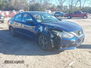 2018 Nissan Altima 2.5 SR with VIN 1N4AL3AP7JC291210, listed as a IAAI auction lot 41677670 with 142,994 mi miles. Bid and sale history available at carsss.com. Image 1.