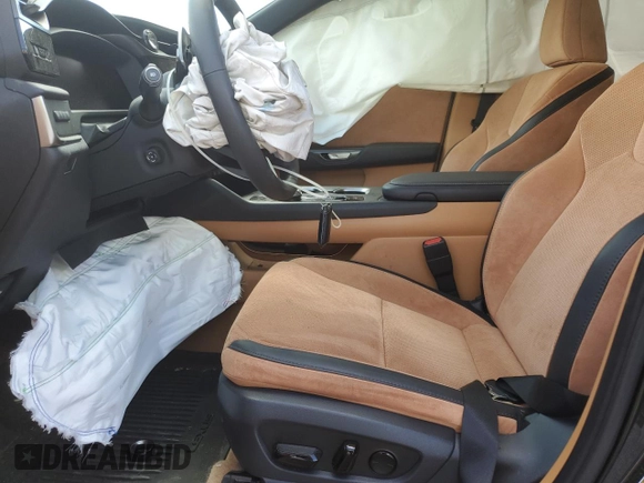 2023 Lexus RZ 450e Premium z VIN JTJAAAAB8PA018786, wystawiony jako Copart lot #47896015 z przebiegiem 14 665 mil mil oraz Szkoda całkowita • Salvage title. Historia ofert i sprzedaży dostępna na DreamBid. Obrazek 7.