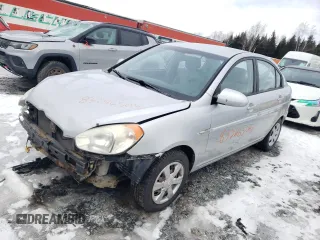 2006 Hyundai Accent GL z VIN KMHCN45C56U035168, wystawiony jako Copart lot #83246504 z przebiegiem 106 648 mil mil oraz Szkoda całkowita • Salvage title. Historia ofert i sprzedaży dostępna na DreamBid. Obrazek 1.
