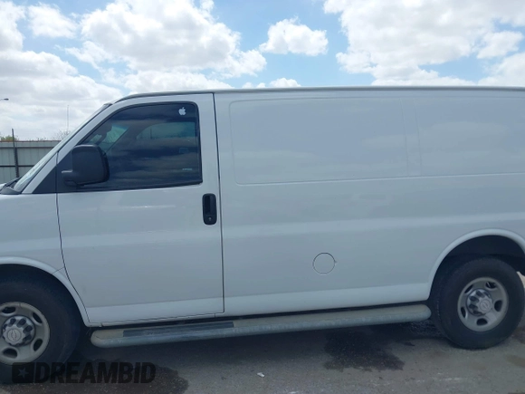2018 Chevrolet Express Cargo Van with VIN 1GCWGAFG8J1906084, listed as a IAAI auction lot 41814922 with 162,977 mi miles. Bid and sale history available at carsss.com. Image 14.