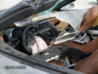 2015 Chevrolet Corvette Z51 3LT с VIN 1G1YM2D77F5100286, выставлен на аукционе Copart как лот 54350585 с пробегом Не указан миль и На запчасти • Non repairable. История ставок и продаж доступна на DreamBid. Изображение 7.