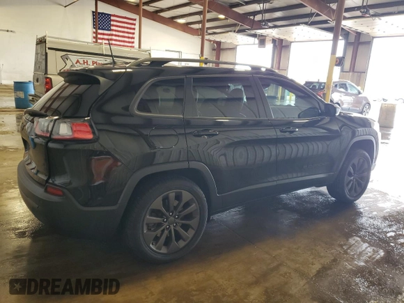 2021 Jeep Cherokee Latitude Lux with VIN 1C4PJMMX2MD218840, listed as a Copart auction lot 61563215 with 28,362 mi miles and Salvage title. Bid and sale history available at DreamBid. Image 3.