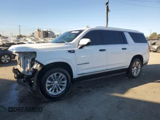 2021 GMC Yukon XL SLT with VIN 1GKS1GKD4MR252032, listed as a Copart auction lot 41763845 with 81,720 mi miles and Salvage Title. Bid and sale history available at carsss.com. Image 1.