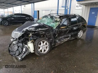 2002 Mercedes-Benz C 230/260/280/320 with VIN WDBRH64J72F164091, listed as a Copart auction lot 82404024 with Not provided miles and Salvage title. Bid and sale history available at DreamBid. Image 1.