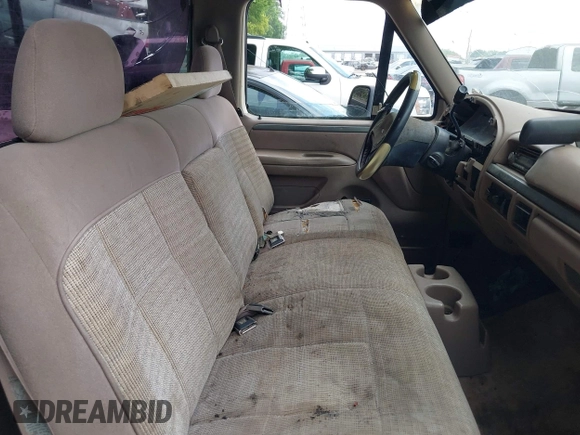1993 Ford F-150 with VIN 1FTDF15N5PLB24462, listed as a IAAI auction lot 42720788 with Not provided miles and . Bid and sale history available at DreamBid. Image 8.