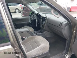 2005 Ford Explorer XLT with VIN 1FMZU73K05ZA64085, listed as a IAAI auction lot 42717487 with 184,495 mi miles and . Bid and sale history available at DreamBid. Image 5.
