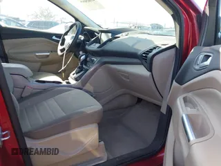 2015 Ford Escape SE with VIN 1FMCU0GX3FUC80207, listed as a IAAI auction lot 41665897 with 153,891 mi miles. Bid and sale history available at carsss.com. Image 5.