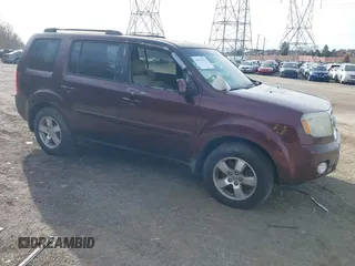 2009 Honda Pilot EX-L with VIN 5FNYF48689B022215, listed as a IAAI auction lot 41817432 with Not Provided miles and . Bid and sale history available at carsss.com. Image 1.