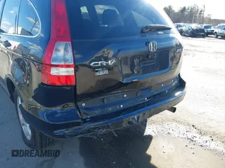 2011 Honda CR-V SE with VIN JHLRE4H49BC007721, listed as a IAAI auction lot 41747995 with 95,346 mi miles. Bid and sale history available at carsss.com. Image 6.