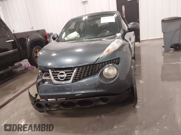 2013 Nissan Juke SV with VIN JN8AF5MV4DT216433, listed as a IAAI auction lot 41273226 with 111,775 mi miles. Bid and sale history available at carsss.com. Image 13.